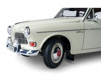 iXO Volvo 122S 1:8 Die-Cast Model Kit