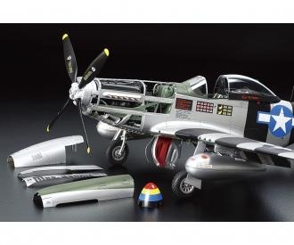 1:32 P-51D / K Mustang Pacific