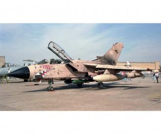 Tornado GR. 1 RAG Aircraft Model Kit 1:72