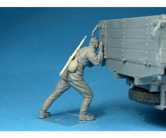 1:35 GAZ-AAA Mod. 1943 Transport-LKW (5)