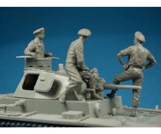 1:35 Fig. Ger. Tank Crew France 1940 (5)