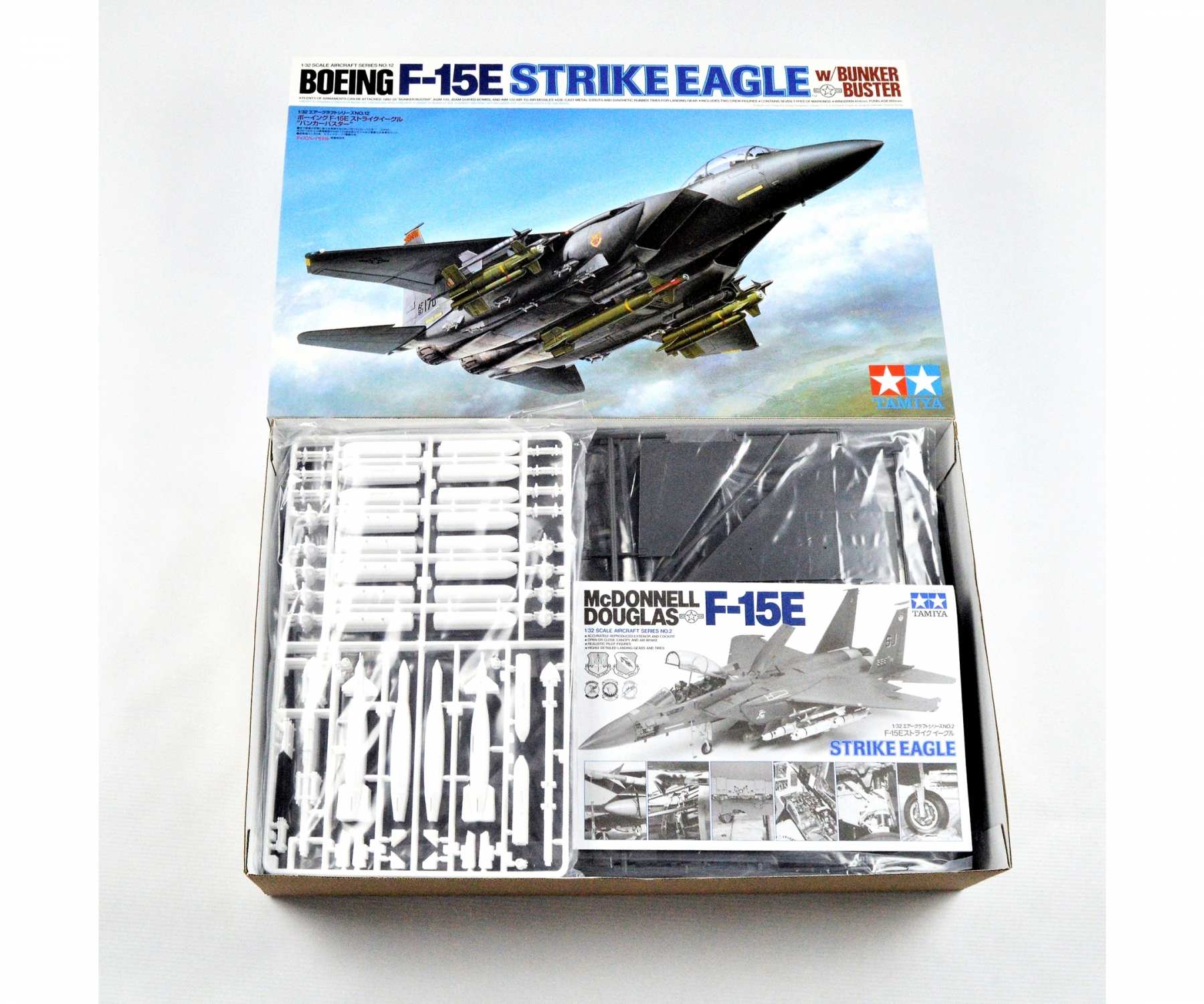 1:32 Bo.F-15E Strike Eagle Bunker Buster online kaufen | Tamiya
