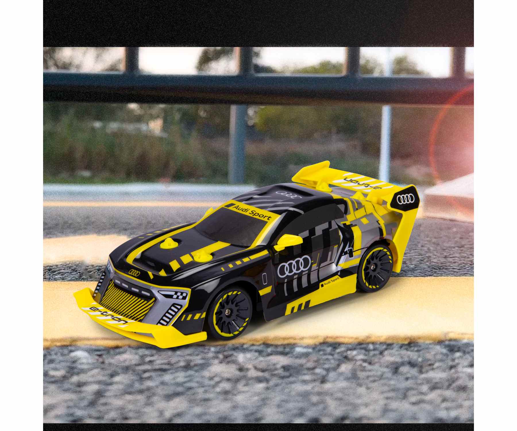 Dickie RC Audi S1 E-Tron Quattro Drift Car au meilleur prix sur Dickie RC Audi S1 E-Tron Quattro Drift Car au meilleur prix sur