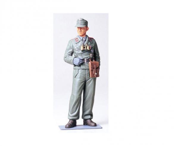 1:16 Figure Wehrmacht Tank Crewman