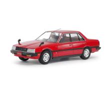 Tamiya 1:24 Nissan Skyline Sedan 2000 Turbo GT-E S Modellbausatz