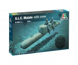Italeri S.L.C. Maiale 200 Model Kit with Crew