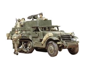1:35 M3A2 Half Track, plastic model kit