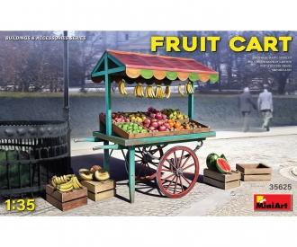 1:35 Charrette de marché avec fruits