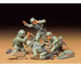 1:35 Ger.Mortar-Troop (4), plastic model kit