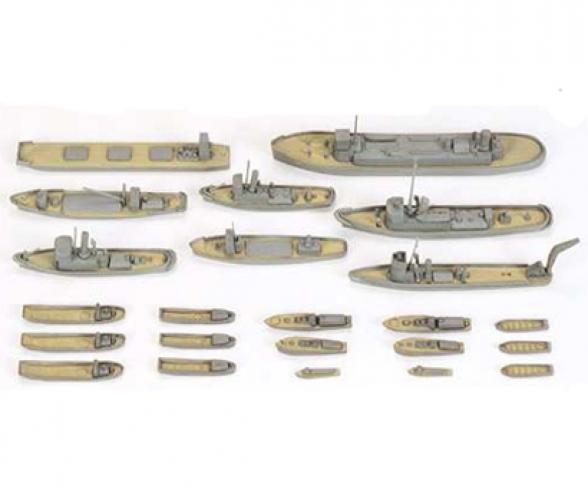 1:700 WL Diorama-Set Ship&Boats (23)