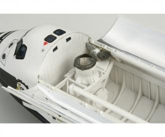 1:100 Space Shuttle Atlantis, plastic assembly kit