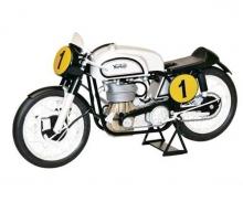 Italeri Norton Manx 500cc 1951 Model Kit 1:9