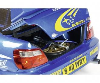 土曜日正午までの出品ixo1/18 wrcチームサポートカー 土曜日正午