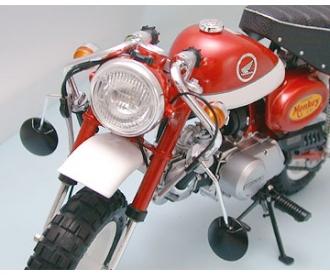 1:6 Honda Monkey 2000 Anniversary, motorcycle kit