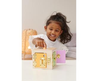 EH Montessori Lock Cube
