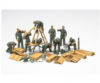 1:48 Tank Crew Field Maintenance Set, model kit