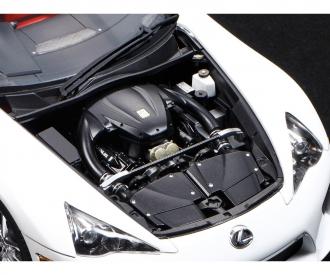 1:24 Lexus LFA V10 Roadver., plastic model kit