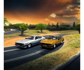 Scalextric The Professionals Capri Twin Pack