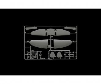 Italeri Reggiane Re.2002 Ariete Model Kit 1:72