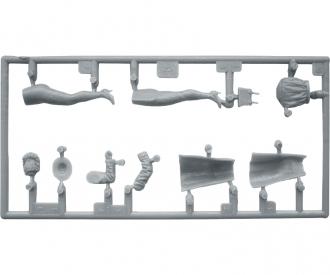 1:35 Fig. Tram Personal m. Fahrgäst. (5)