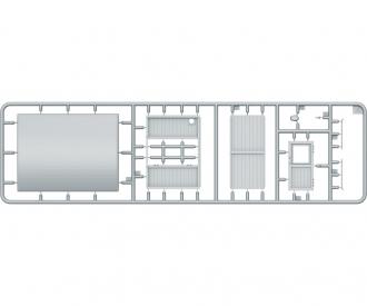 1:35 GAZ-AAA with Box body/Shelter