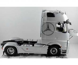 1:24 Mercedes Benz Actros MP4 Gigaspace