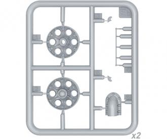 1:35 Sov. SU-122 Erstprod. m. Interieur