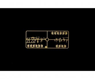 Italeri Sd.Kfz. 234/2 Puma 8-Rad Model Kit