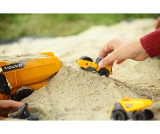 Volvo Micro Builders Construction Vehicle Set