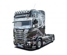 Scania R730 Streamline Show Truck Model Kit
