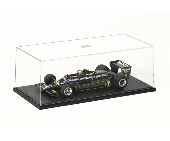 Display Case P, display case for 1:20 and 1:700