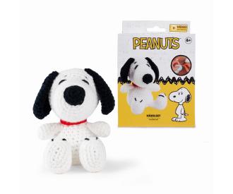 Peanuts Snoopy Crochet Set