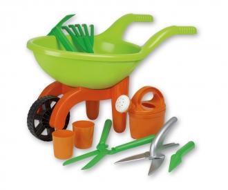 Brouette avec outils de jardin