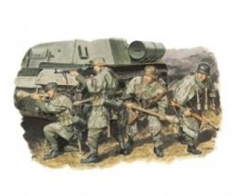 1:35 Grenadiers allemands Prusse orientale 1945