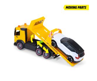Camion de dépannage ADAC avec voiture Volvo EX40