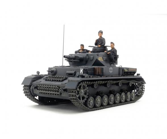 1:35 Ger. Battle Tank IV F, plastic model kit